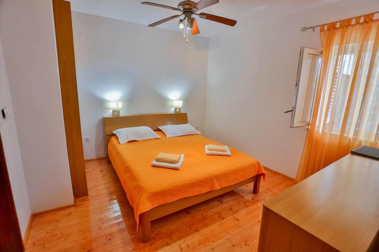 Apartments Lenka Sutivan Ngoại thất bức ảnh