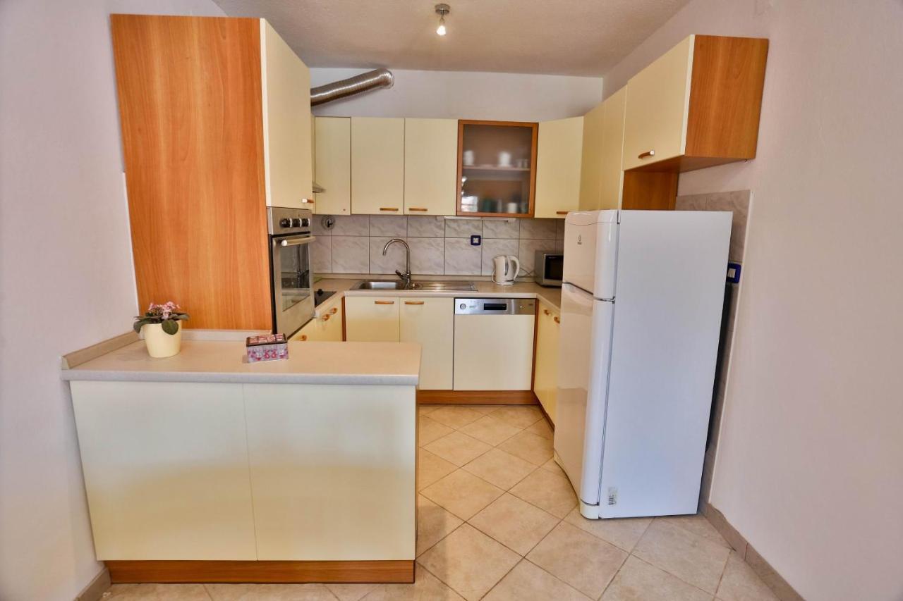 Apartments Lenka Sutivan Ngoại thất bức ảnh