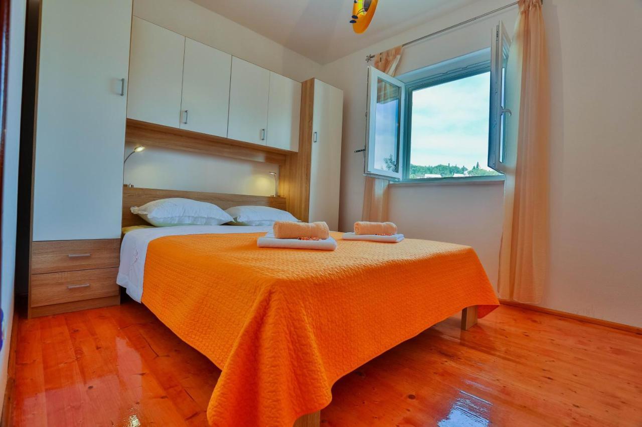 Apartments Lenka Sutivan Ngoại thất bức ảnh
